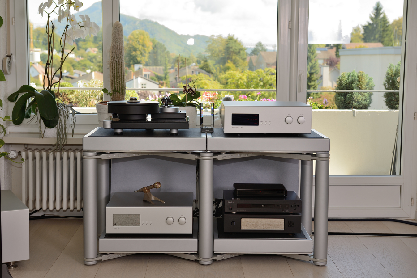 Critical Mass Systems Audio Rack